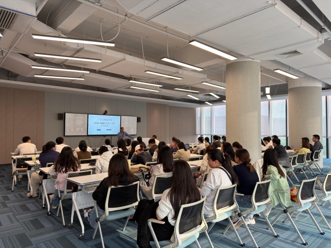 聚焦应用型科研 赋能教师新发展——beat365“青年教师学术沙龙”共话成长路径