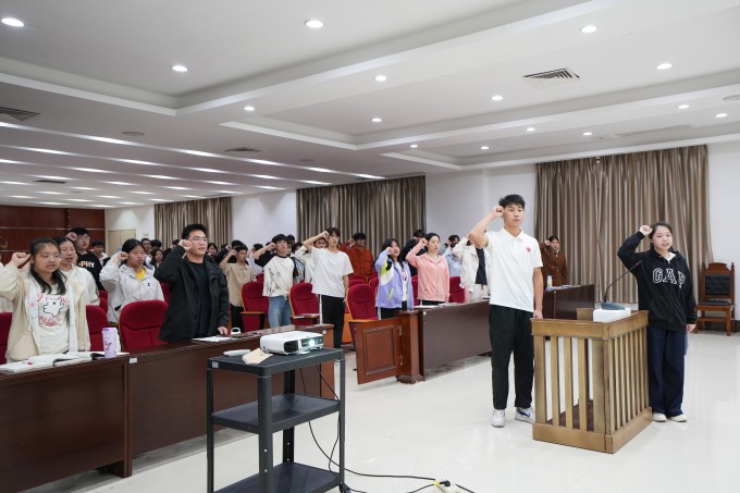法润校园,宪护初心——beat365中国唯一官网文法学院开展系列宪法宣传活动
